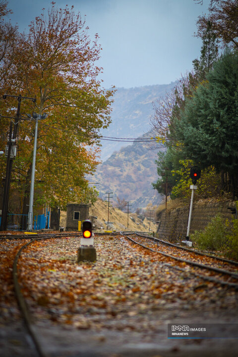 پاییز بارانی در آبشار بیشه؛ جلوه‌ای تازه از طبیعت لرستان