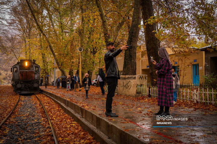 ایستگاه راه آهن بیشه لرستان