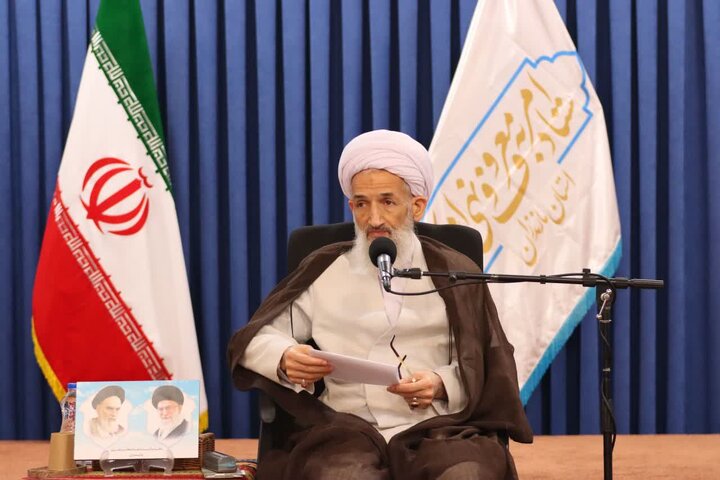 برخورد جدی با تشکل‌های سازمان‌دهنده بی‌حجابی و ناهنجاری‌های اجتماعی انجام شود