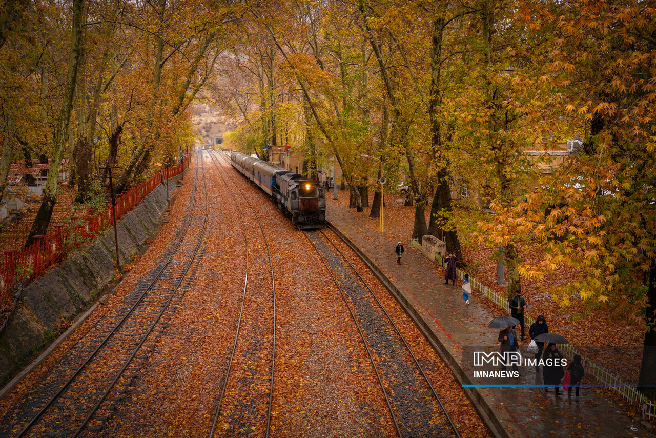 پاییز بارانی در آبشار بیشه؛ جلوه‌ای تازه از طبیعت لرستان