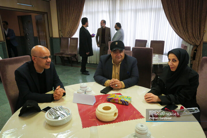 مراسم تجلیل از کارکان توان‌یاب شهرداری اصفهان