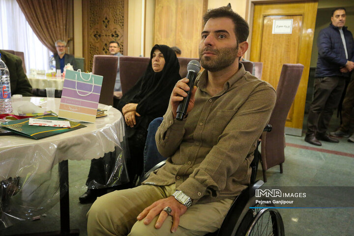 مراسم تجلیل از کارکان توان‌یاب شهرداری اصفهان