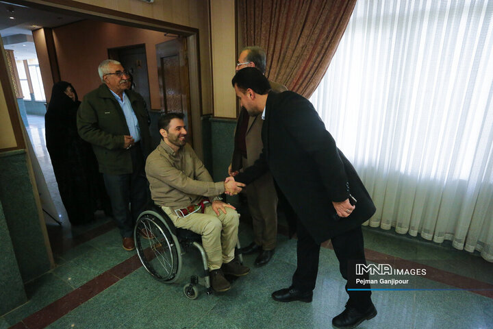 مراسم تجلیل از کارکان توان‌یاب شهرداری اصفهان