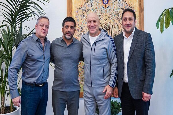 رئیس فدراسیون کشتی روسیه: کشتی ایران رقیب و دوست دیرینه ما است