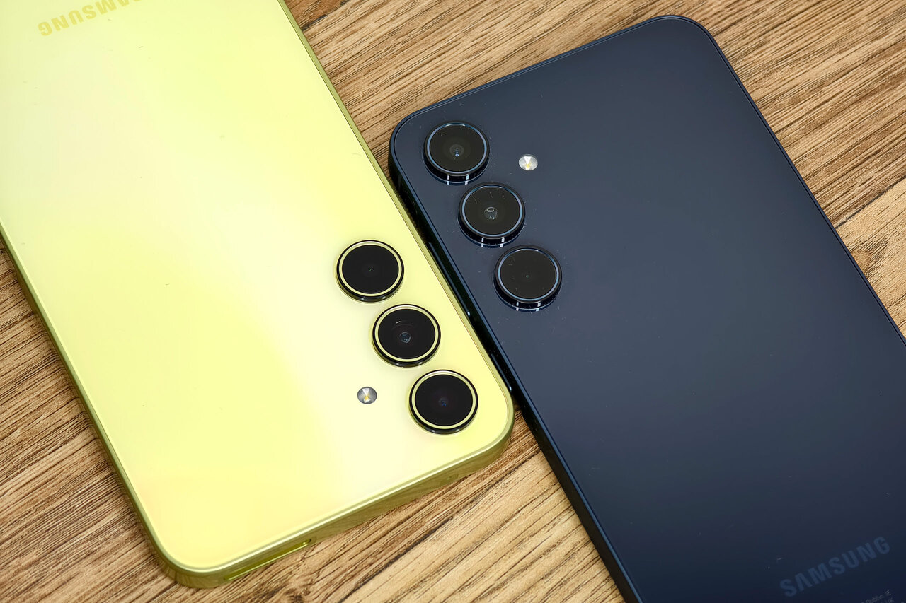 Samsung Galaxy A35 vs A55 - Which is best for photographers? | Amateur Photographer