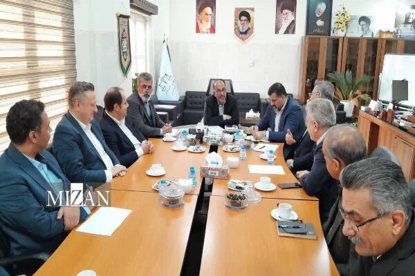 درخواست دادستان مرکز خوزستان برای خاموشی فلرهای نفتی شرق اهواز