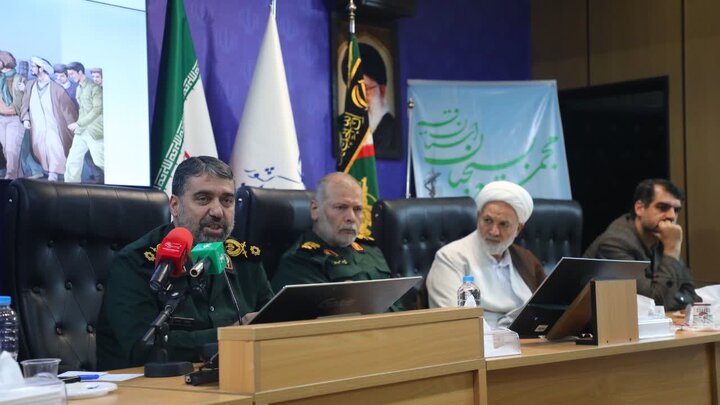 همکاری سپاه، بسیج و دولت، کلید توسعه پایدار ایران و استان قم است