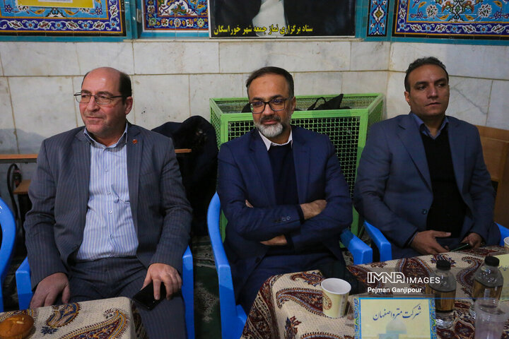 نشست مسئولین استان با مردم منطقه 15 شهرداری اصفهان