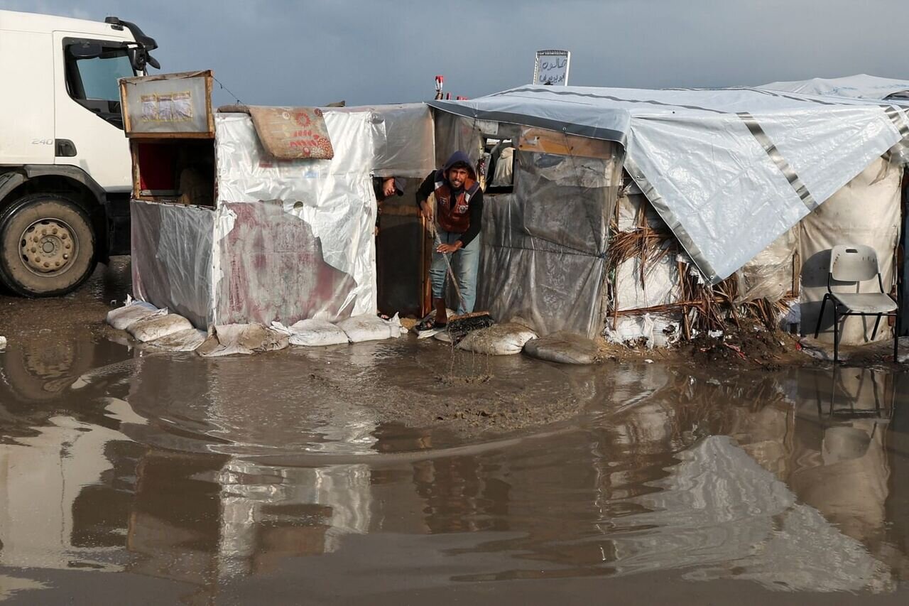 افزایش شمار شهدای نوار غزه/ ۹۰ درصد پناهگاه‌های آوارگان دچار آب‌گرفتگی شد