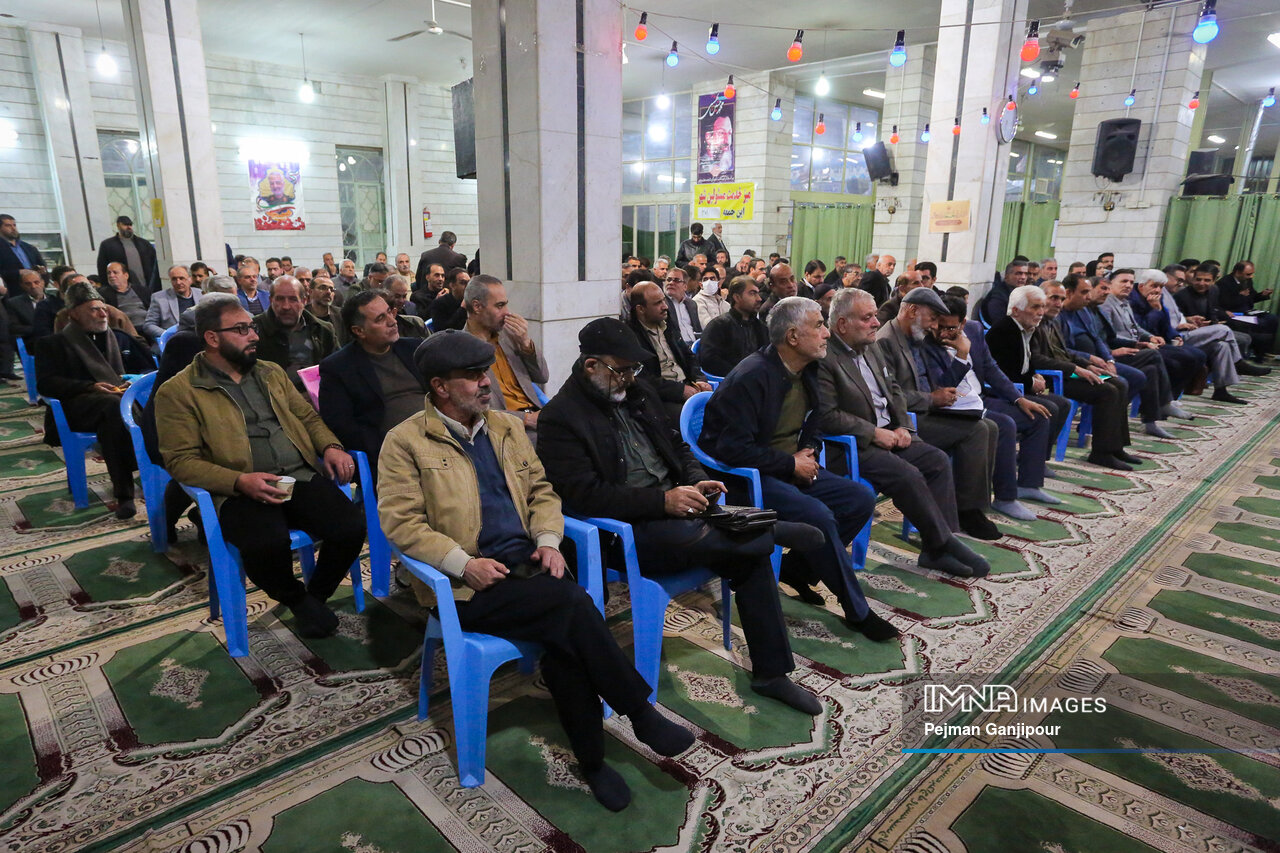 پیگیری مطالبات مردم، محور اصلی مدیریت شهری در منطقه ۱۵ است