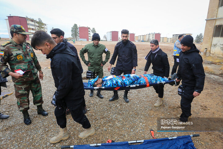مانور امداد، انتقال و درمان در ترومای جنگی
