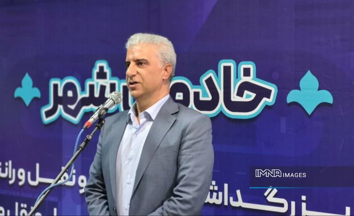 پیش‌بینی امور بازنشستگان اتوبوسرانی اصفهان باید در بودجه سال ۱۴۰۵ دیده شود