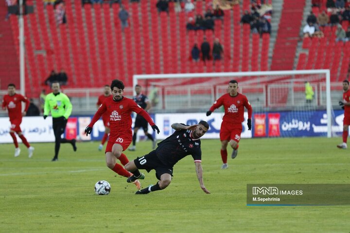 مرحله یک شانزدهم نهایی جام حذفی؛ تراکتور - پرسپولیس