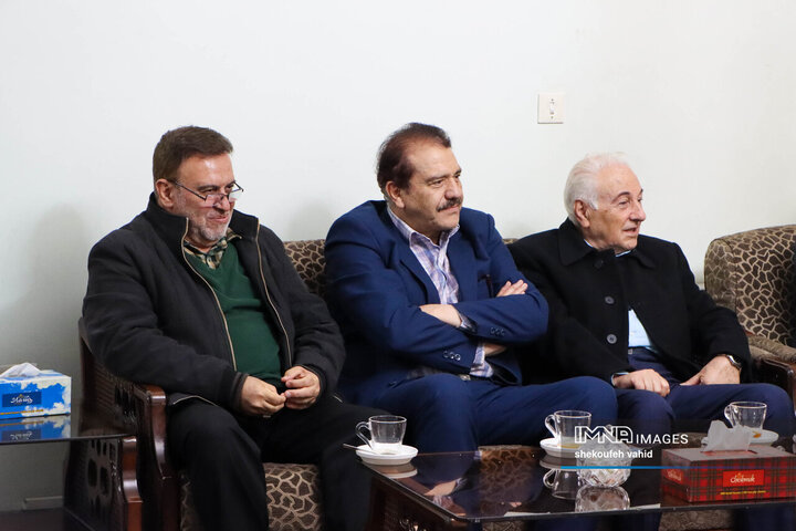 دیدار شهردار اصفهان و اعضای مجمع خیرین بهداشت و درمان استان