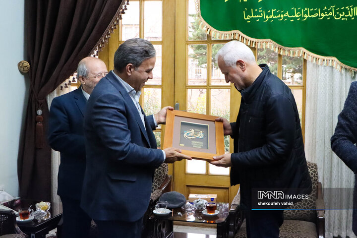 دیدار شهردار اصفهان و اعضای مجمع خیرین بهداشت و درمان استان