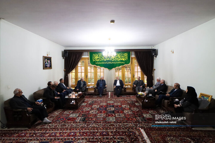 دیدار شهردار اصفهان و اعضای مجمع خیرین بهداشت و درمان استان