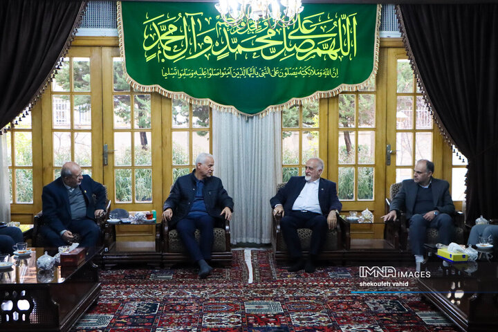 دیدار شهردار اصفهان و اعضای مجمع خیرین بهداشت و درمان استان