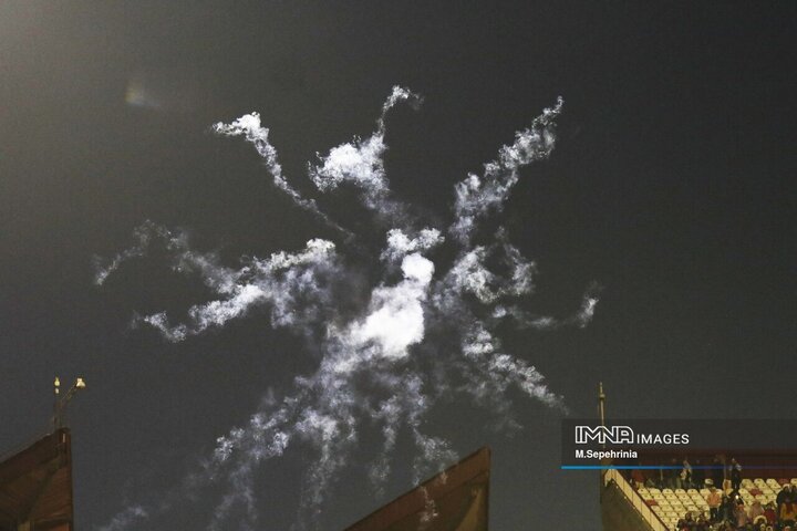 مرحله یک شانزدهم نهایی جام حذفی؛ تراکتور - پرسپولیس