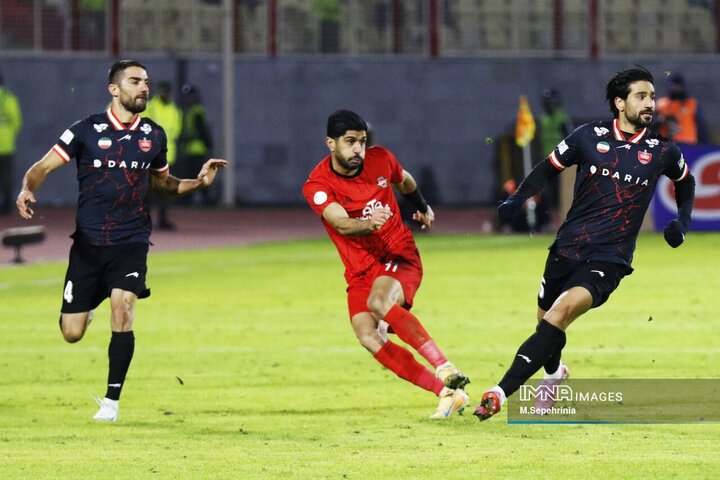 مرحله یک شانزدهم نهایی جام حذفی؛ تراکتور - پرسپولیس