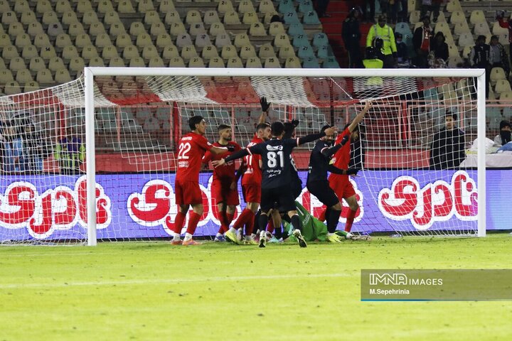 مرحله یک شانزدهم نهایی جام حذفی؛ تراکتور - پرسپولیس