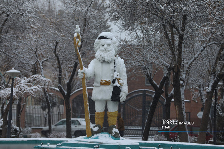 اراک؛ پاییزی که به زمستان سلام کرد