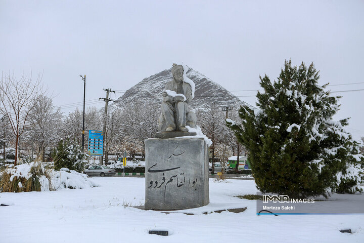 بارش برف در شهرستان مبارکه اصفهان