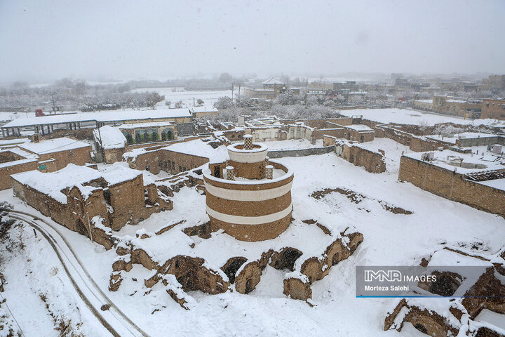 بارش برف در شهرستان مبارکه اصفهان