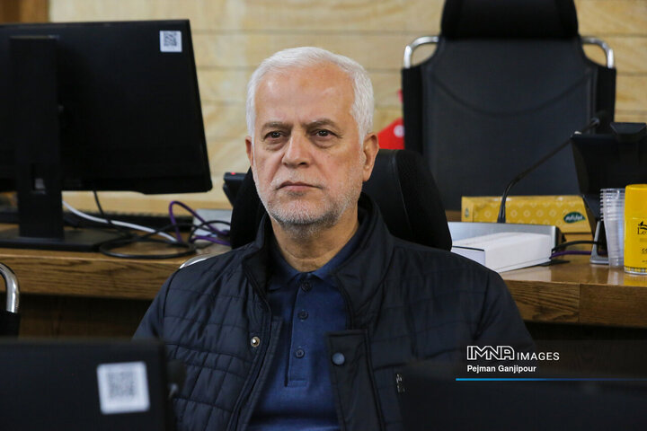 بازدید شهردار اصفهان از واحدهای خدمات شهری