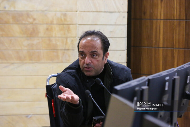 بازدید شهردار اصفهان از واحدهای خدمات شهری