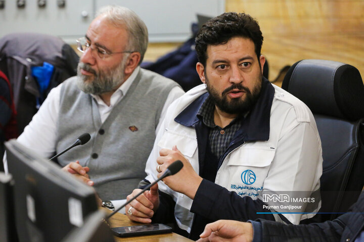 بازدید شهردار اصفهان از واحدهای خدمات شهری