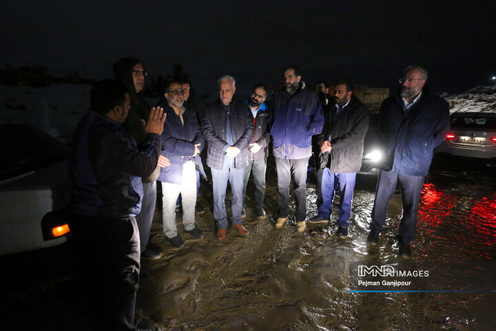 بازدید شهردار اصفهان از واحدهای خدمات شهری