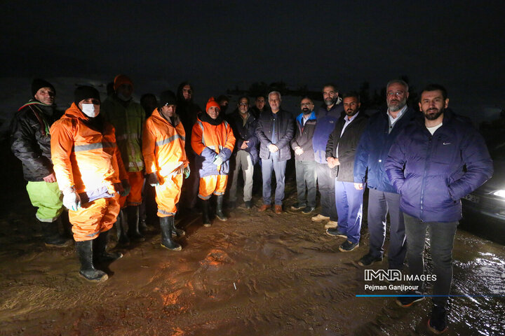 بازدید شهردار اصفهان از واحدهای خدمات شهری