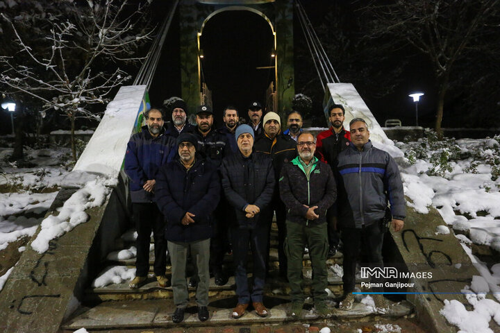 بازدید شهردار اصفهان از واحدهای خدمات شهری