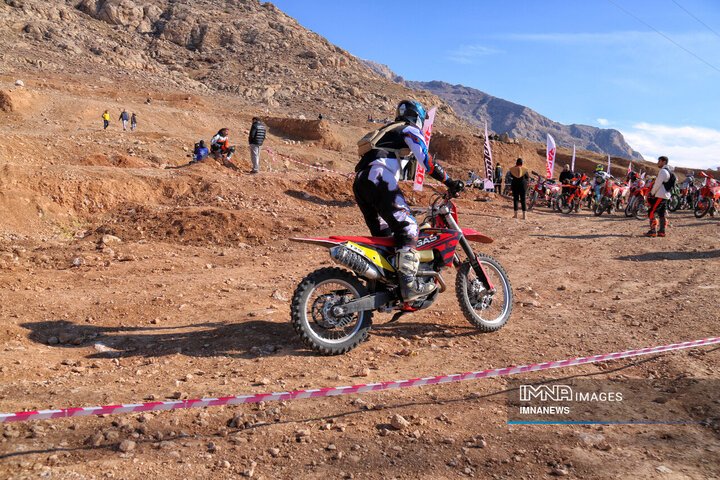 مسابقات کشوری هارد اندرو در کوهستان‌های کرمانشاه