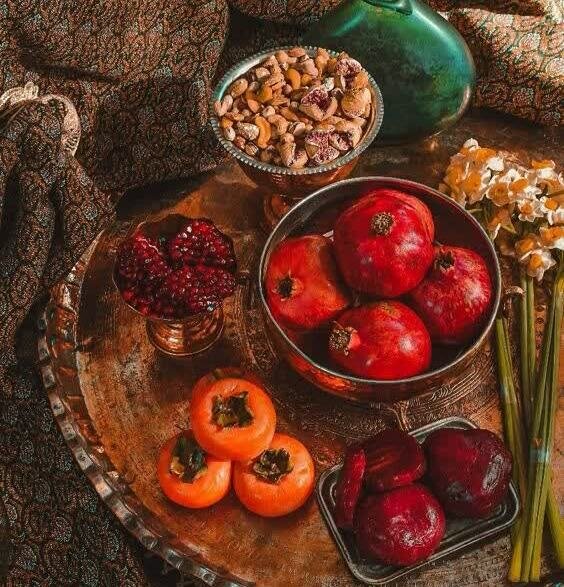 یلدا؛ روایت ایستادگی نور در بلندترین شب تاریخ