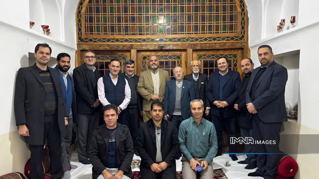 بافت تاریخی منطقه ۱۵ در کانون توجه اعضای کمیسیون عمران و شهرسازی شورای شهر اصفهان
