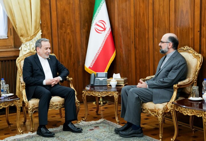 دیدار سفیر جمهوری اسلامی ایران در بلژیک با وزیر امور خارجه