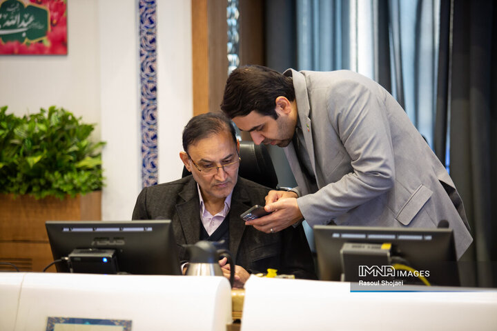 جلسه علنی شورای شهر اصفهان