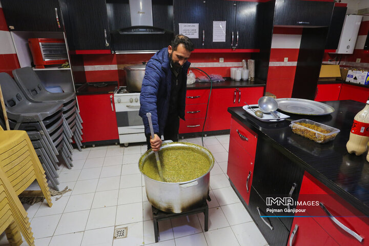 مراسم شب یلدای کارگران خدمات شهری شهرداری منطقه 9 اصفهان