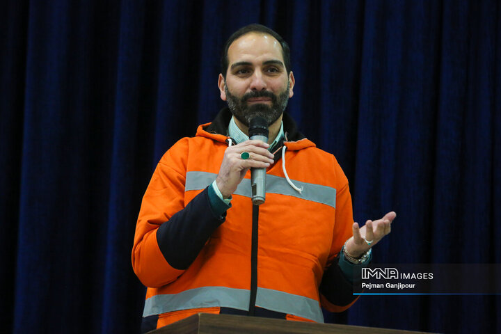 مراسم شب یلدای کارگران خدمات شهری شهرداری منطقه 9 اصفهان