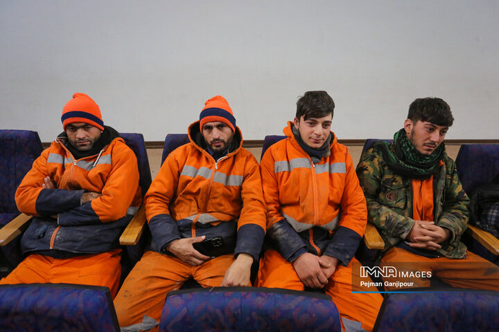 مراسم شب یلدای کارگران خدمات شهری شهرداری منطقه 9 اصفهان