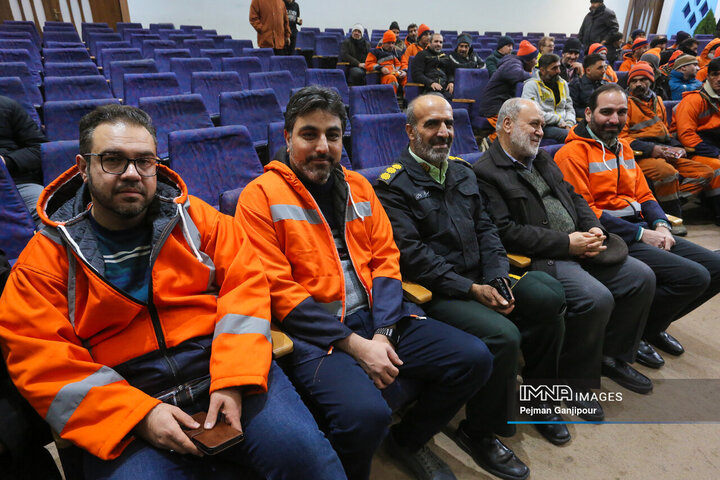 مراسم شب یلدای کارگران خدمات شهری شهرداری منطقه 9 اصفهان