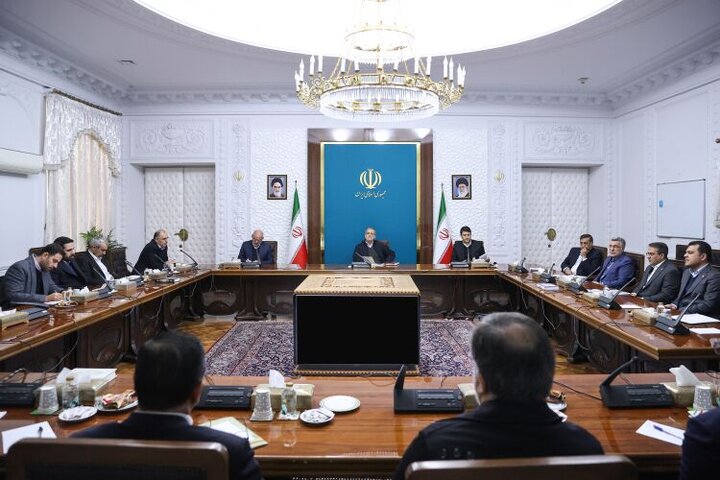 درحوزه دولت الکترونیک باید به استانداردهای جهانی دست پیدا کنیم