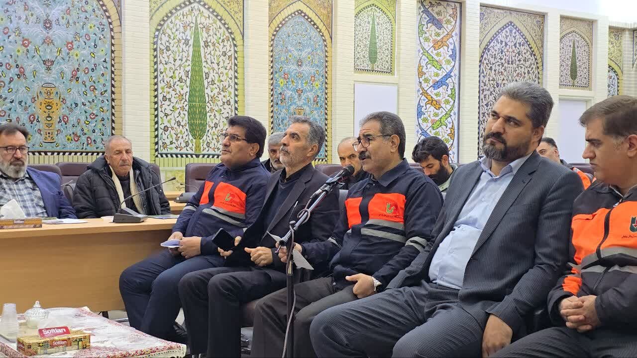 وجود بیش از ۶۰۰ کیلومتر راه روستایی خاکی یکی از چالش‌های مهم استان است