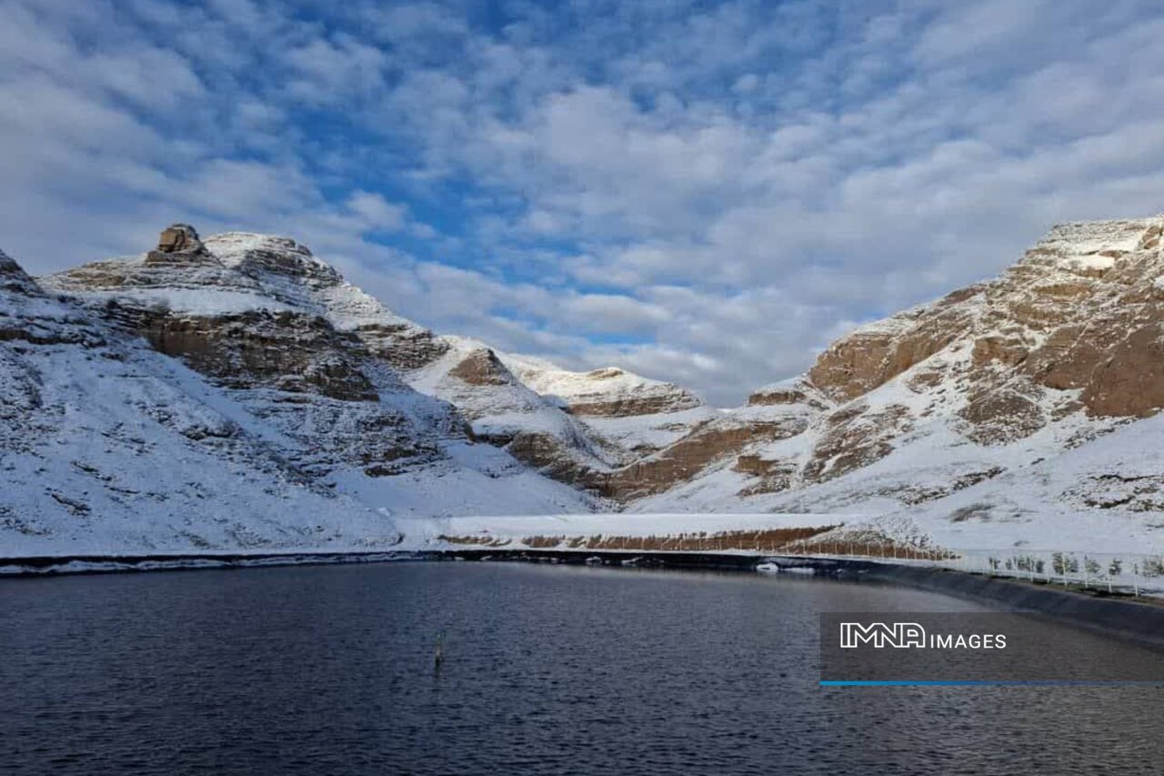 این منظره فقط چند دقیقه با شهر اصفهان فاصله دارد!