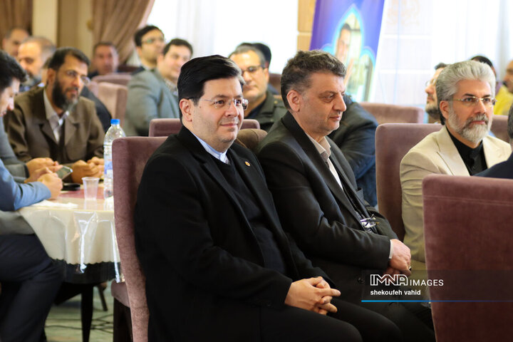 نشست هم‌اندیشی معاونت حمل‌و‌نقل و ترافیک شهرداری اصفهان