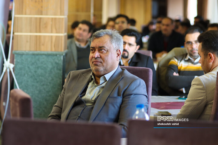 نشست هم‌اندیشی معاونت حمل‌و‌نقل و ترافیک شهرداری اصفهان