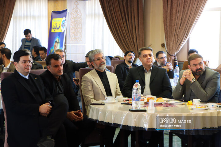 نشست هم‌اندیشی معاونت حمل‌و‌نقل و ترافیک شهرداری اصفهان