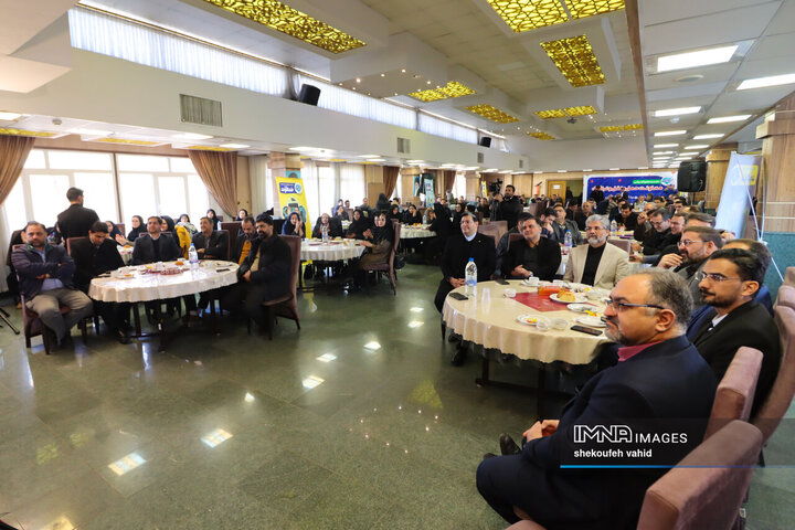 نشست هم‌اندیشی معاونت حمل‌و‌نقل و ترافیک شهرداری اصفهان