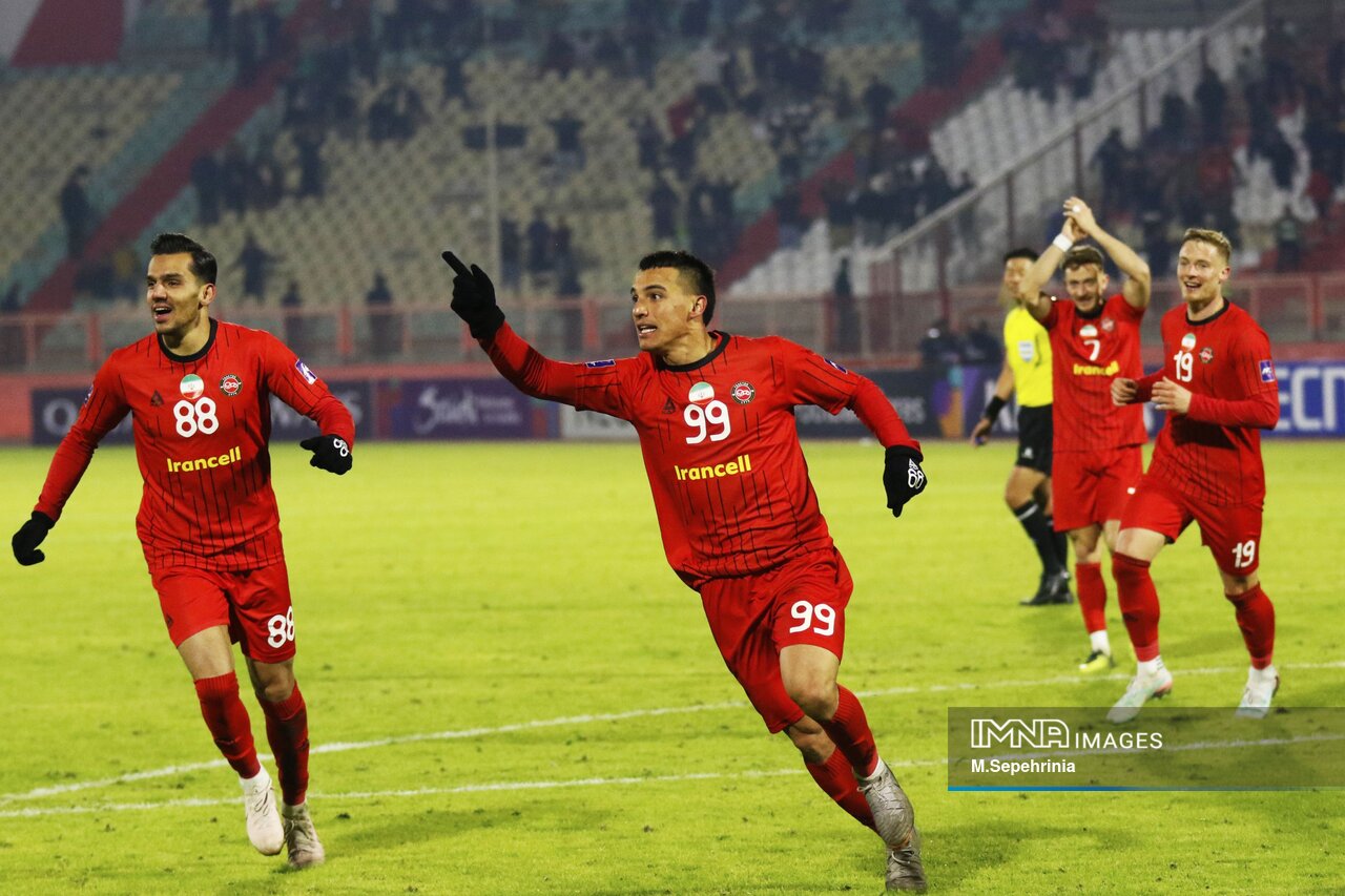 روایت فوتبال ایران در آسیا از استقلال تا تراکتور